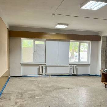 Сдается Нежилое помещение, 250 м²