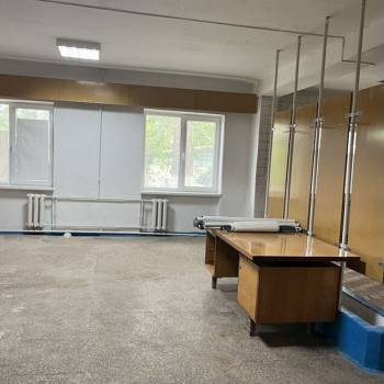 Сдается Нежилое помещение, 250 м²