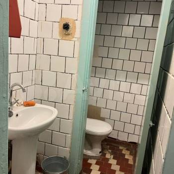 Сдается Нежилое помещение, 250 м²