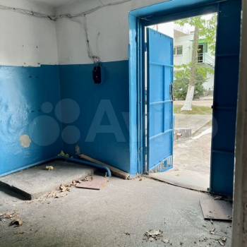 Сдается Нежилое помещение, 250 м²