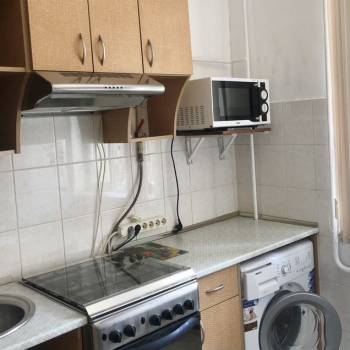 Продается 1-комнатная квартира, 32 м²