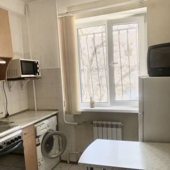 Продается 1-комнатная квартира, 32 м²