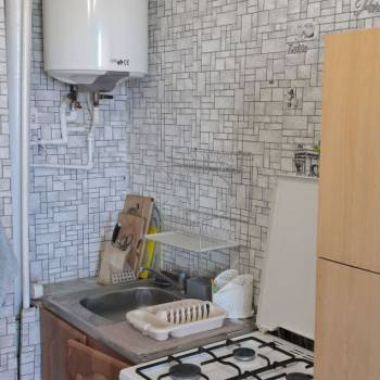 Продается 1-комнатная квартира, 40 м²