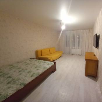 Продается 1-комнатная квартира, 45 м²