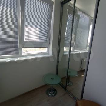 Продается 1-комнатная квартира, 32 м²