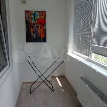 Продается 1-комнатная квартира, 32 м²