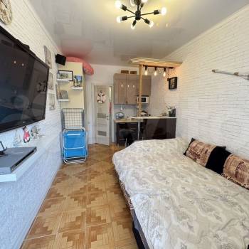 Продается 1-комнатная квартира, 16,8 м²
