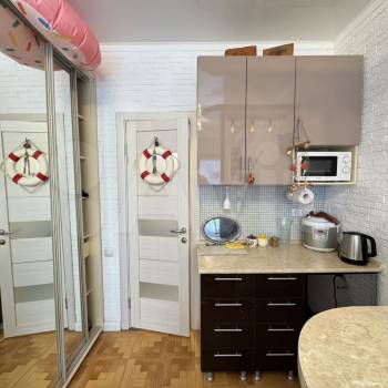 Продается 1-комнатная квартира, 16,8 м²