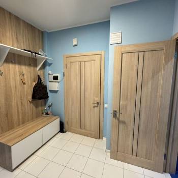 Продается 1-комнатная квартира, 56,4 м²