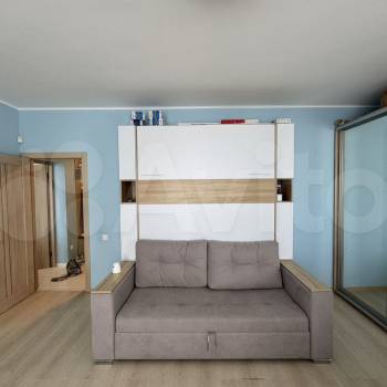 Продается 1-комнатная квартира, 56,4 м²