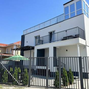 Сдается Дом, 200 м²