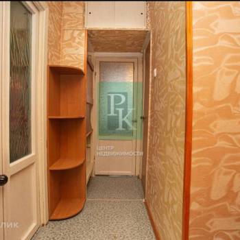 Продается 1-комнатная квартира, 38 м²