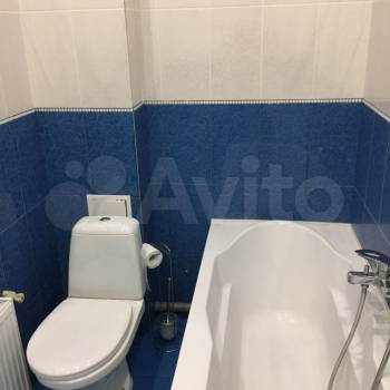 Продается 1-комнатная квартира, 49,4 м²