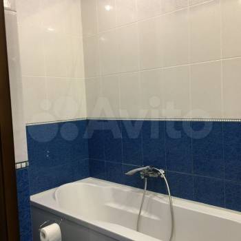 Продается 1-комнатная квартира, 49,4 м²