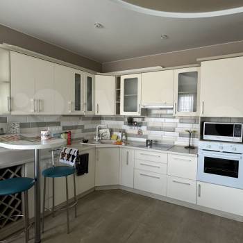 Продается Дом, 295 м²