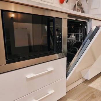 Продается 1-комнатная квартира, 36 м²