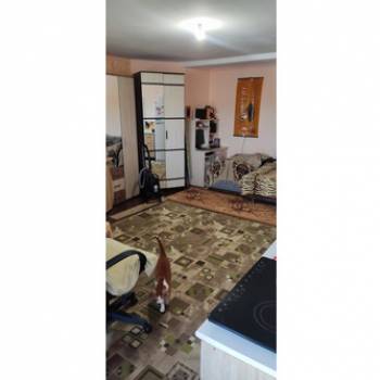 Продается 1-комнатная квартира, 32 м²