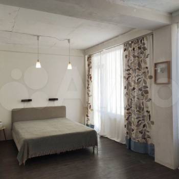 Продается 1-комнатная квартира, 33 м²