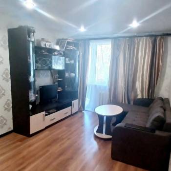 Продается 1-комнатная квартира, 30 м²