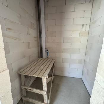 Продается 1-комнатная квартира, 32 м²