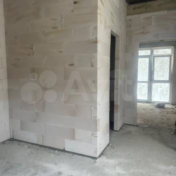 Продается 1-комнатная квартира, 32 м²