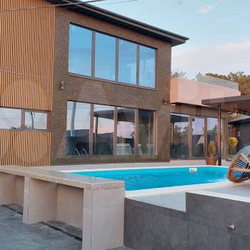 Продается Дом, 245 м²