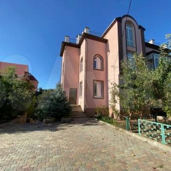 Продается Дом, 550 м²