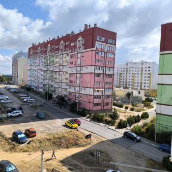 Продается 1-комнатная квартира, 30 м²