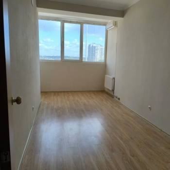 Продается 1-комнатная квартира, 30 м²