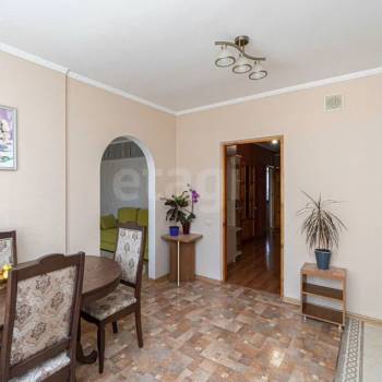 Продается 2-х комнатная квартира, 80 м²