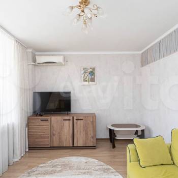Продается 2-х комнатная квартира, 80 м²