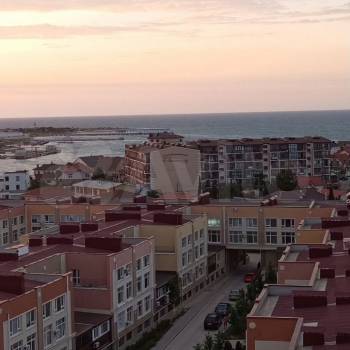 Продается 1-комнатная квартира, 45 м²