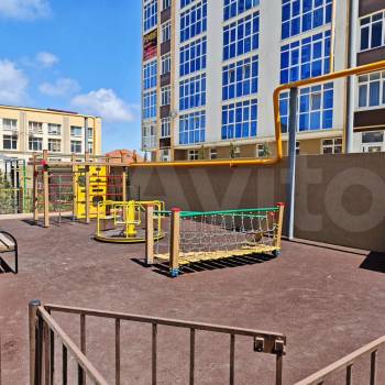 Продается 1-комнатная квартира, 45 м²