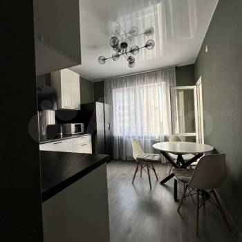 Сдается 2-х комнатная квартира, 60 м²