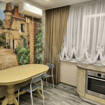 Продается 2-х комнатная квартира, 69,8 м²