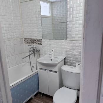 Продается 1-комнатная квартира, 29,8 м²