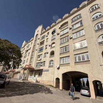 Продается 1-комнатная квартира, 55,4 м²