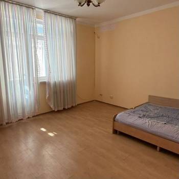 Продается 1-комнатная квартира, 55,4 м²