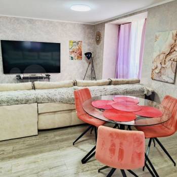 Сдается Многокомнатная квартира, 85 м²