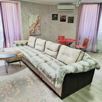 Сдается Многокомнатная квартира, 85 м²