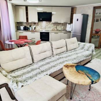 Сдается Многокомнатная квартира, 85 м²