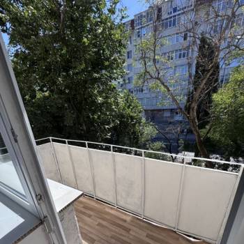 Продается 1-комнатная квартира, 30 м²