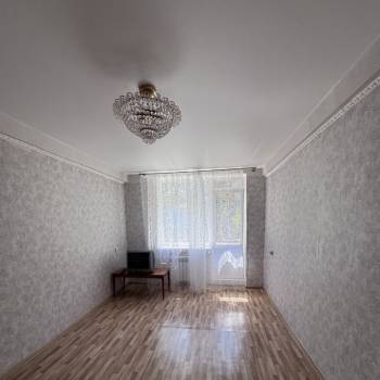 Продается 1-комнатная квартира, 30 м²