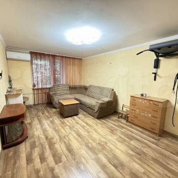 Продается 1-комнатная квартира, 39,6 м²