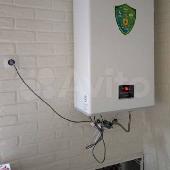 Продается 1-комнатная квартира, 50 м²