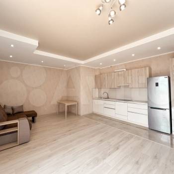 Продается 2-х комнатная квартира, 79 м²