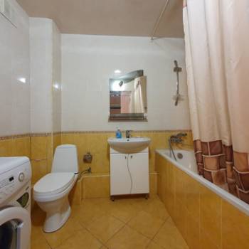 Сдается 1-комнатная квартира, 46 м²