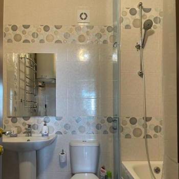 Сдается 1-комнатная квартира, 49 м²