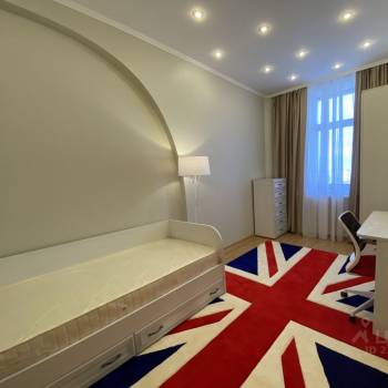 Сдается Многокомнатная квартира, 245 м²