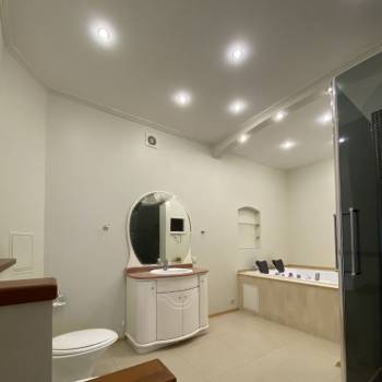 Сдается Многокомнатная квартира, 245 м²